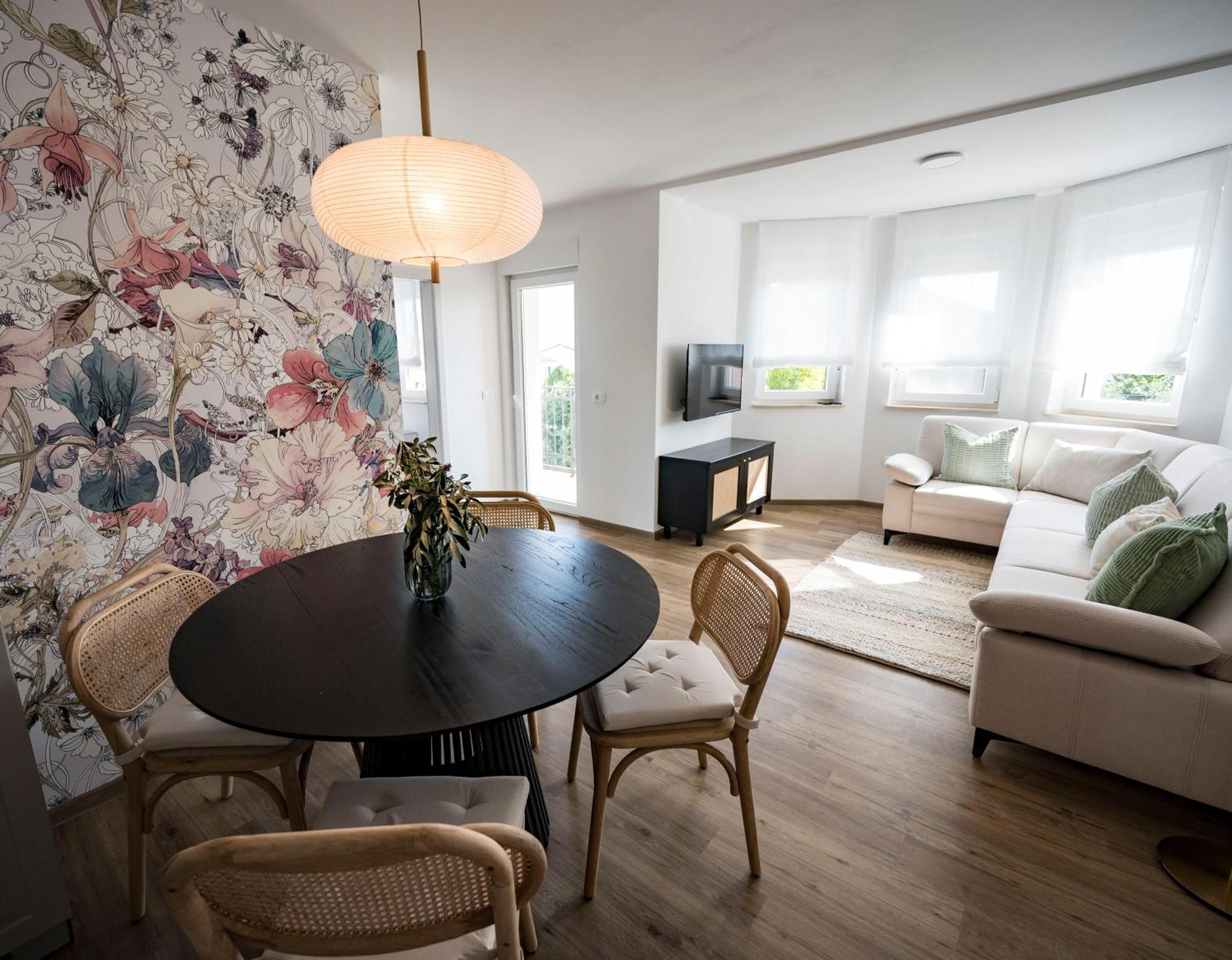 Appartments Smrikve เมดูลิน ภายนอก รูปภาพ